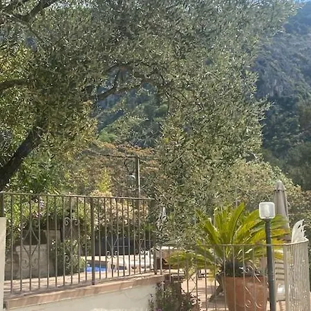 La Maison Vieille Peillon